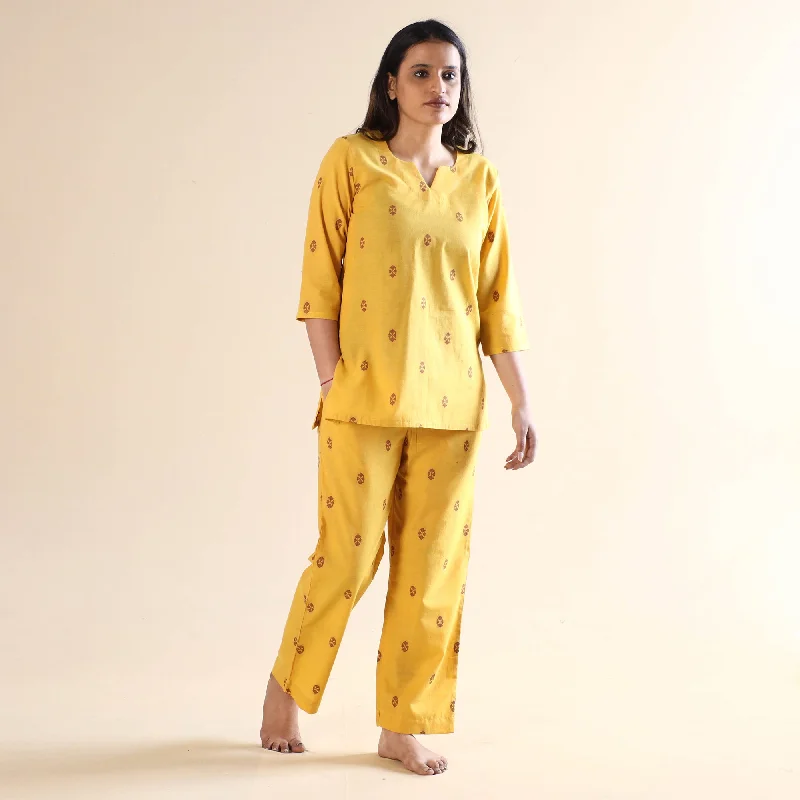 2023-033-1-51-jacquard-cotton-top-pyjama-night-suit-set