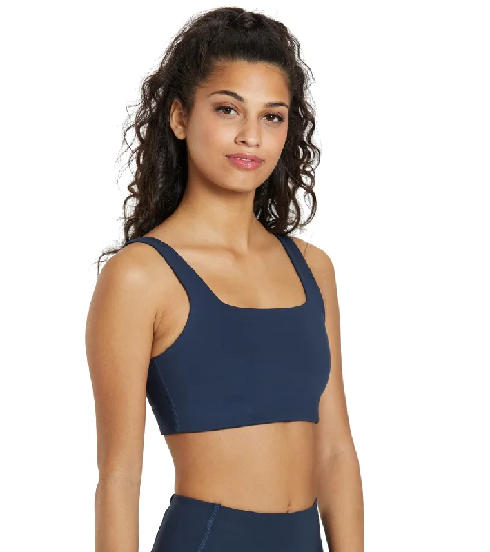 girlfriend-collective-tommy-bra-8212469-midnight