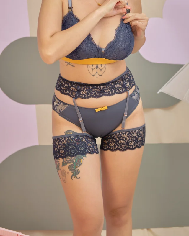 adventure lace navy panelled panty