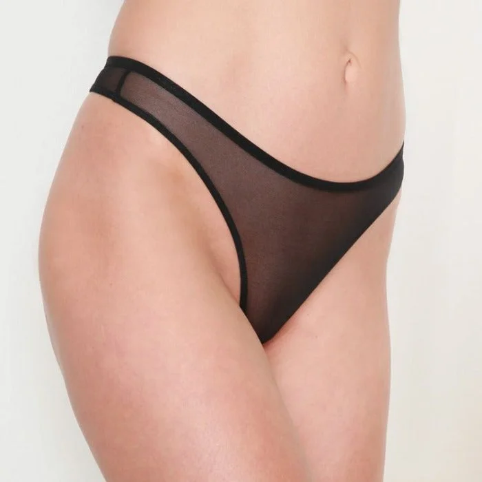 Only Hearts: Whisper Basic Thong - Black