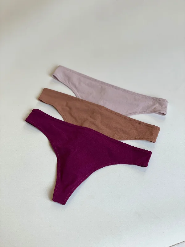 Skin: Genny Cotton Thong - XXL, Last One!