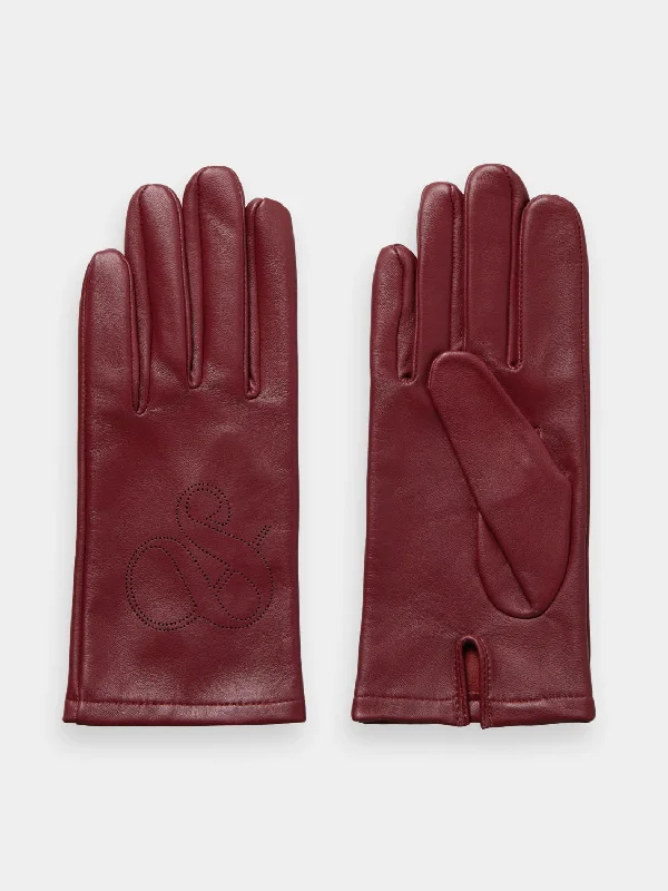 Leather gloves