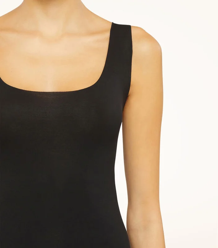 Aurora Pure Top Sleeveless Black