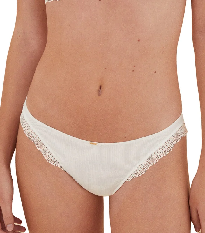 Classic Ivory Cotton and Lace Panty