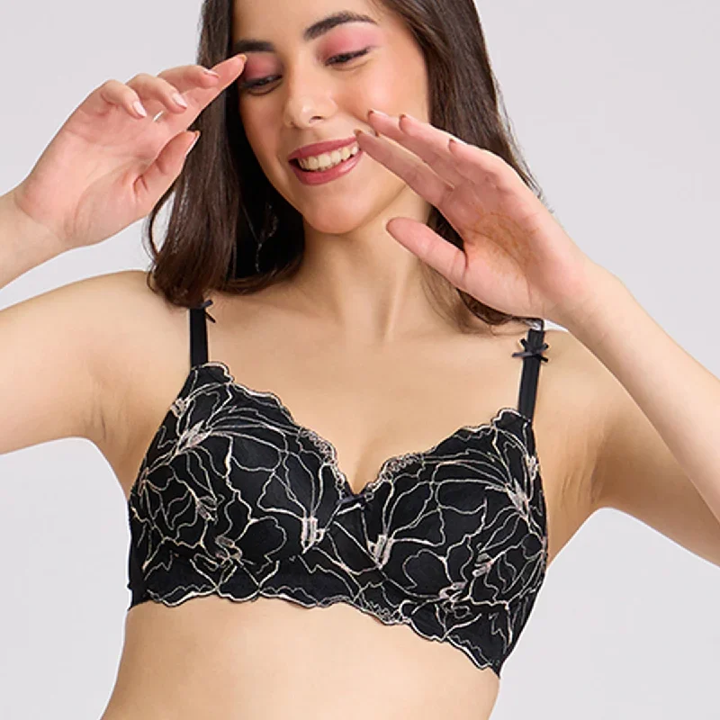 lola-mae-by-nykaa-fashion-the-parisian-cut-t-shirt-bra-black-lmb1023