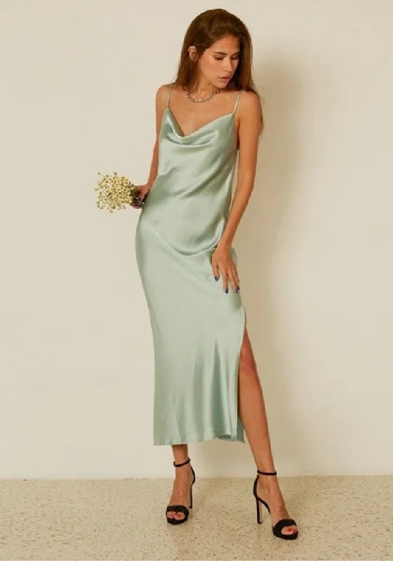 robe-satin-vert-pale-destockage